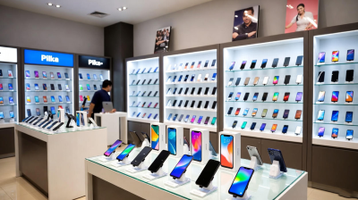 স্মার্টফোনের আমদানি শুল্ক কমানো হবে, বিদেশ থেকে আনা যাবে ৩টি হ্যান্ডসেট