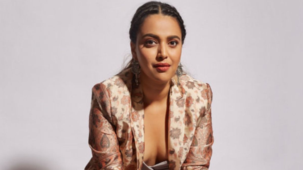 ছবি করতে গিয়ে ‘অর্ধনগ্ন’ হতে হয়েছিল! মুখ খুললেন বলিউড অভিনেত্রী