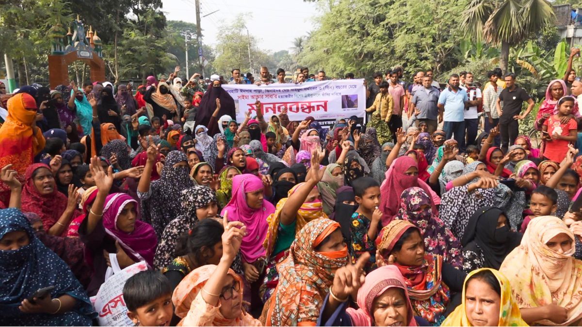 ঝিনাইদহে শিশুর লাশ নিয়ে মহাসড়ক অবরোধ, বিচার দাবি