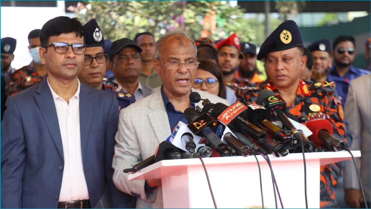 ফায়ার সার্ভিসের ভলান্টিয়ারদের সুবিধা ও প্রশিক্ষণ বাড়ানোর চিন্তা করছে সরকার