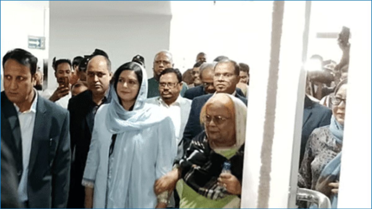 এভারকেয়ার হাসপাতালে পৌঁছেছেন জুবাইদা রহমান