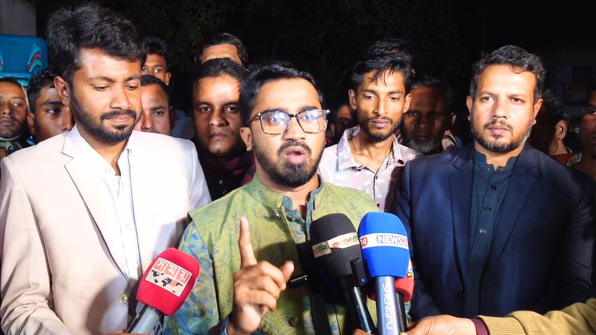 নির্বাচন বানচালে ১/১১–এর মতো ষড়যন্ত্র চলছে : রাশেদ খাঁন