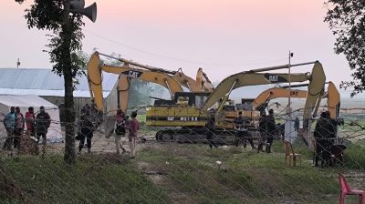 বুড়ি তিস্তা নদী খনন প্রকল্পে হাজারো কৃষকের প্রতিবাদ ও মশাল মিছিল