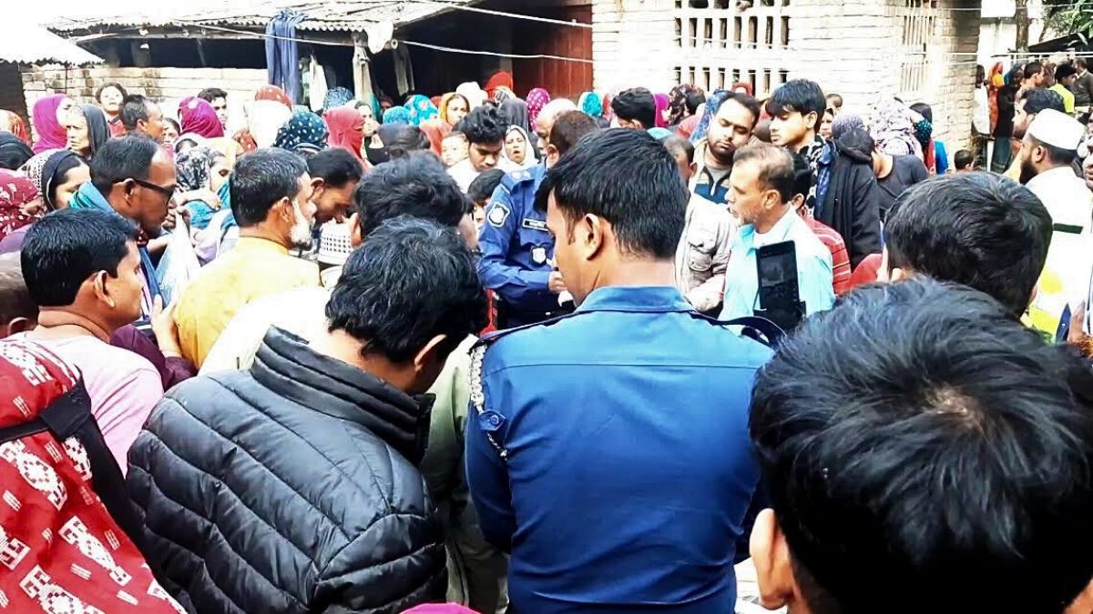 ঝিনাইদহে ছোট ভাইয়ের বটির কোপে বড় ভাই নিহত