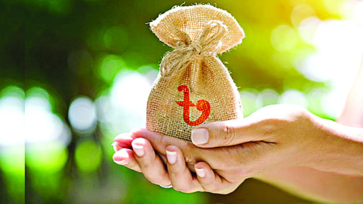 এখনই সদকা করো, এক সময় সদকা গ্রহণকারী কাউকে পাবে না