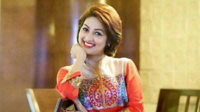 ১২ বছরের সাধনার ফল পেলেন মোনালিসা