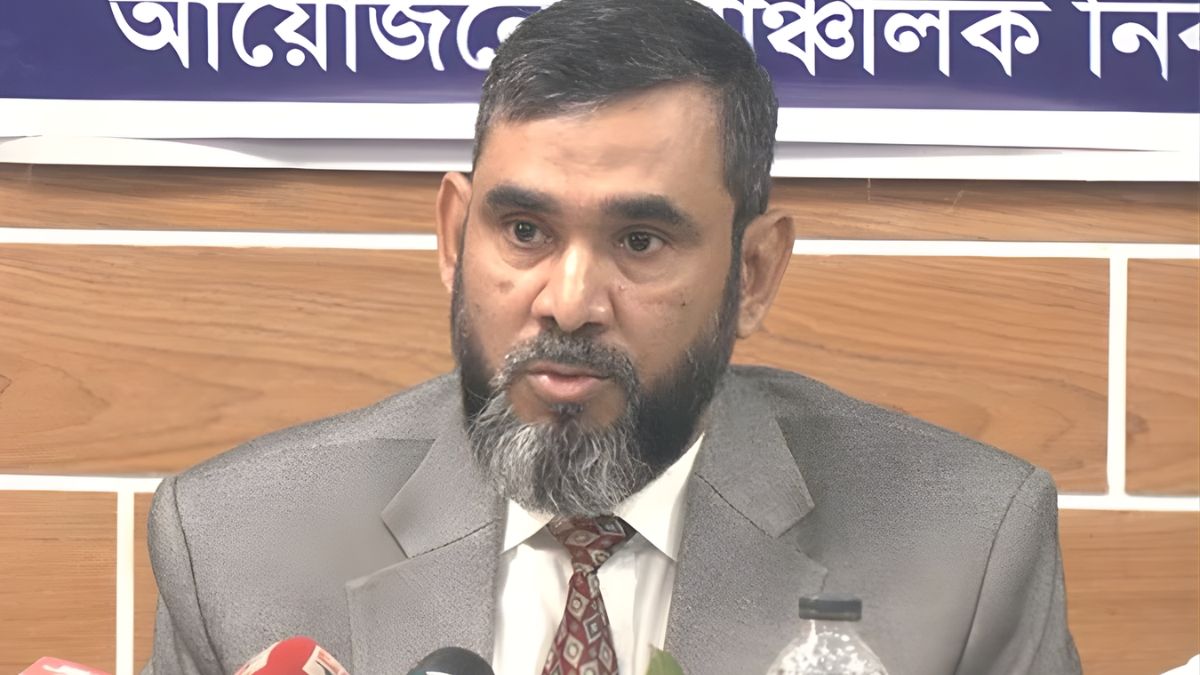 নির্বাচন কমিশনের প্রতি আস্থা ফেরানোই বড় চ্যালেঞ্জ: ইসি সানাউল্লাহ