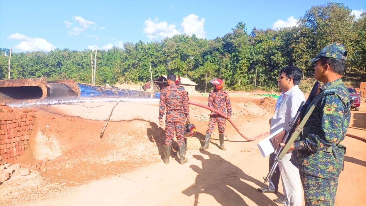 বাংলাদেশের খবরে সংবাদের পর অবৈধ ইটভাটা গুঁড়িয়ে দিল প্রশাসন