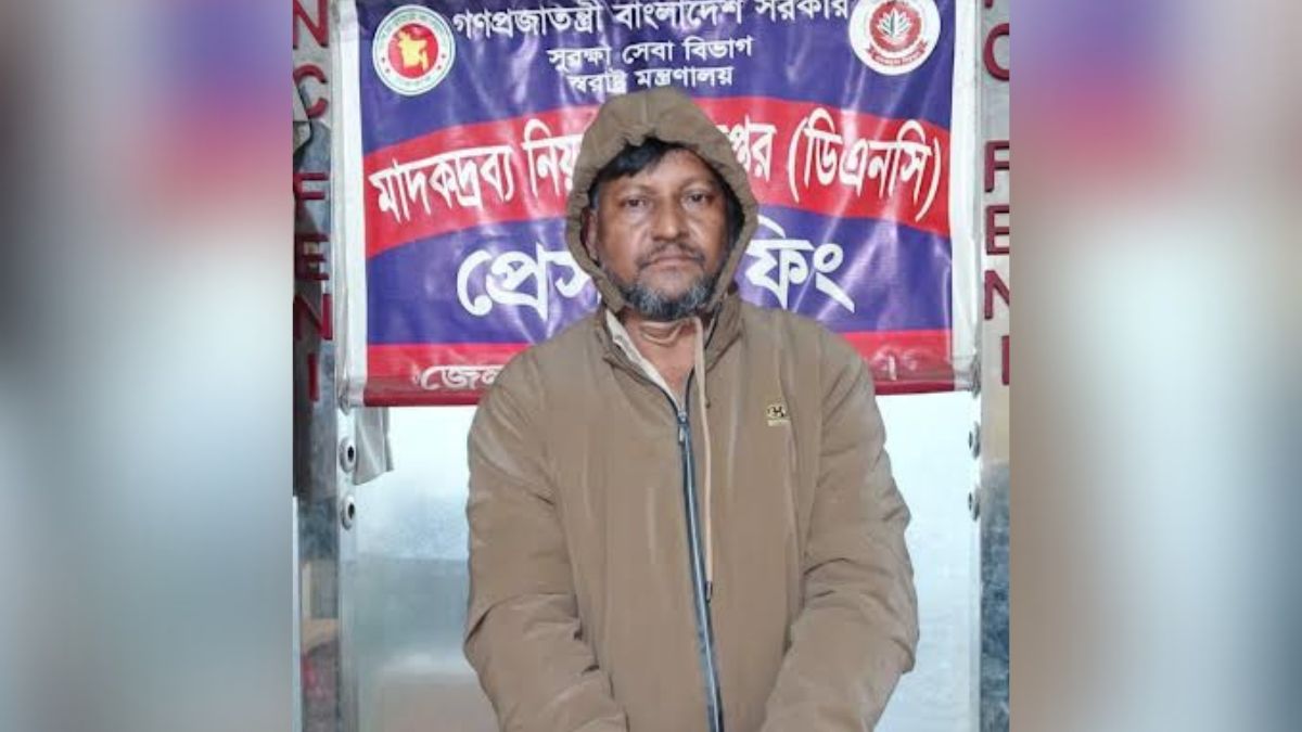 ফেনীতে ৭৯৩ ইয়াবাসহ মাদককারবারি আটক