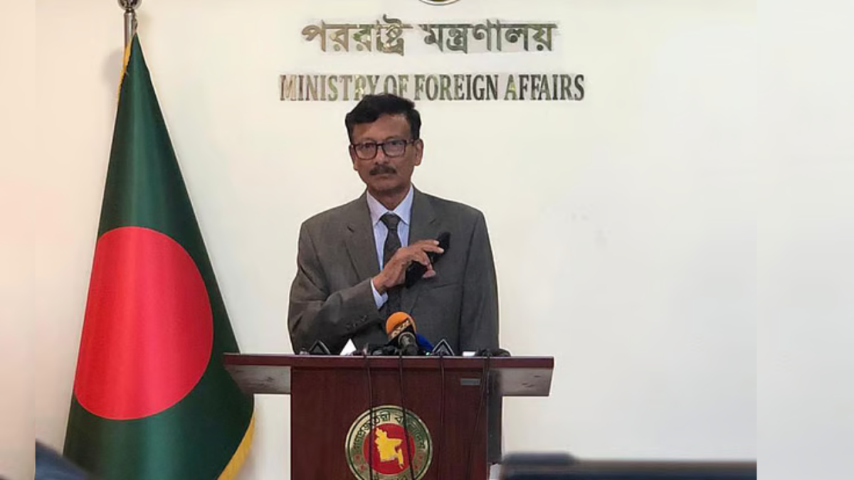 নির্বাচন নিয়ে প্রতিবেশীদের উপদেশ চাই না, ভারতকে পররাষ্ট্র উপদেষ্টা