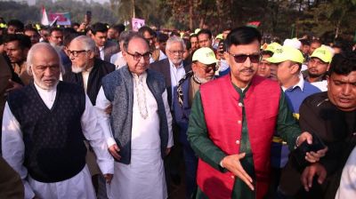 গোলাম আজমসহ তার সাঙ্গপাঙ্গরা যদি জাতির শ্রেষ্ঠ সন্তান হয়, তাহলে বীর মুক্তিযোদ্ধাদের অবস্থান কোথায় : মির্জা আব্বাস