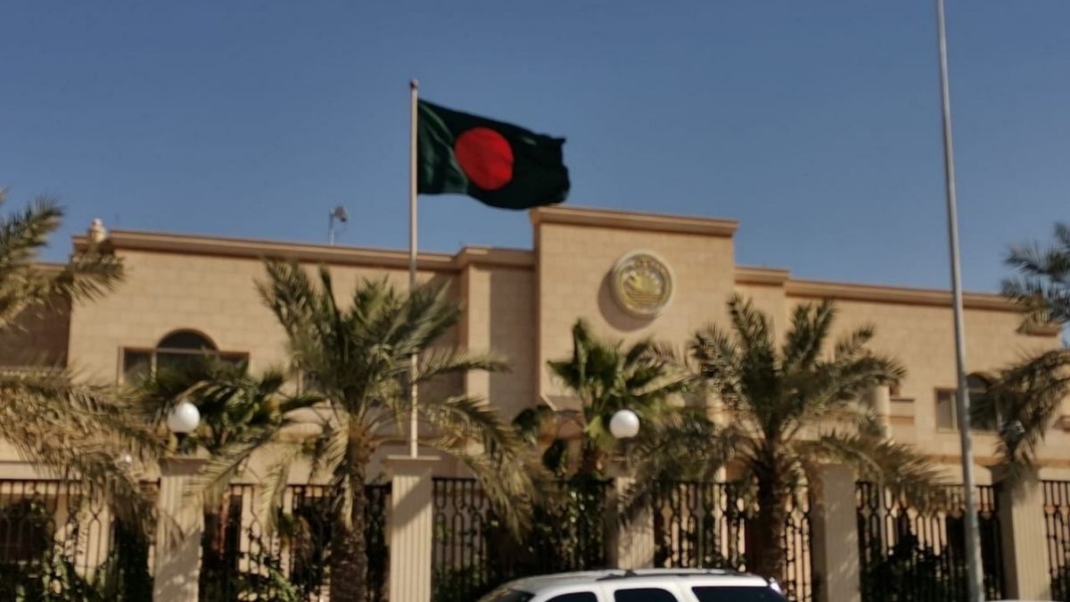 সৌদিতে অনুমতি ছাড়া নির্বাচনী সভা, বাংলাদেশি আটক