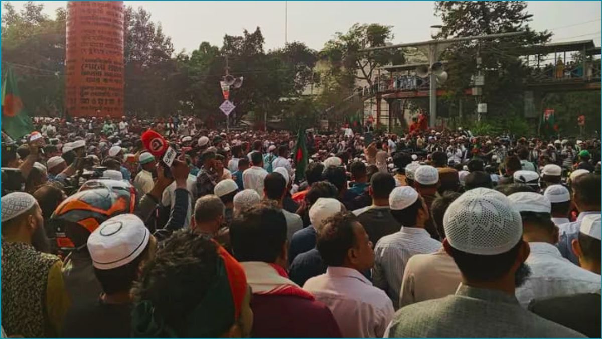 শাহবাগ চত্বরে জুমার নামাজ, বিশেষ দোয়া