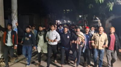 হাদির মৃত্যুতে গণ বিশ্ববিদ্যালয়ে শিক্ষার্থীদের শোক ও বিক্ষোভ