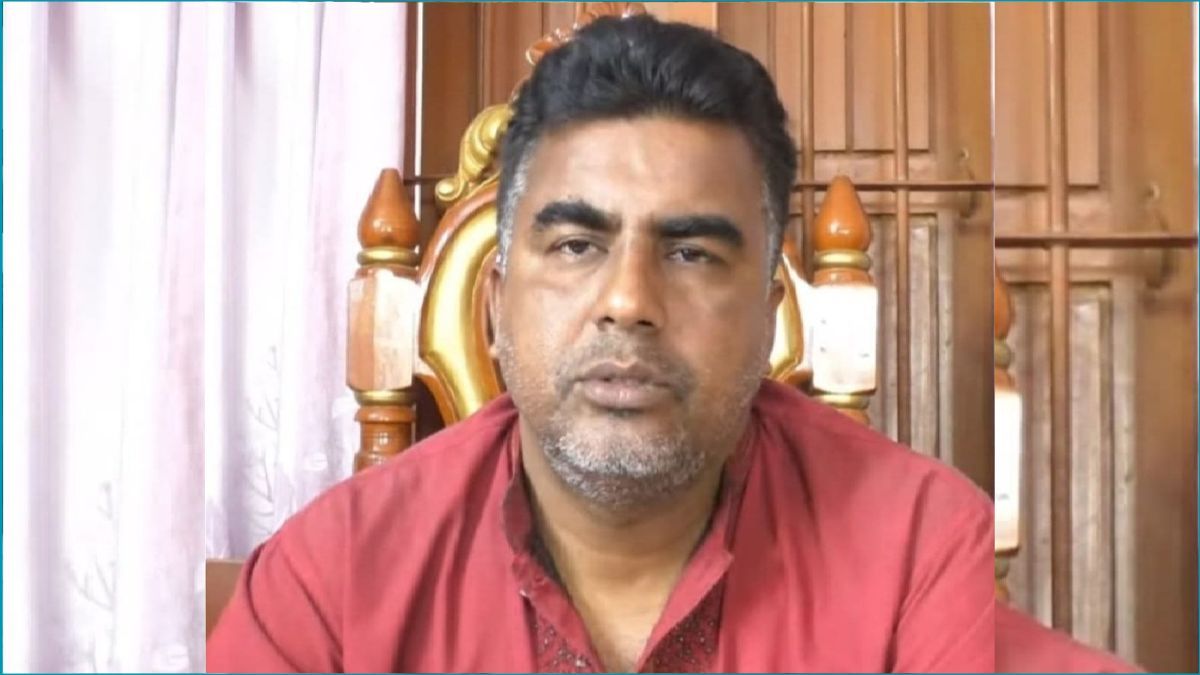 ঝিনাইদহে সাবেক ইউপি চেয়ারম্যান গ্রেপ্তার