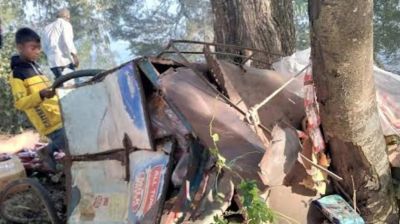 মিরসরাইয়ে অজ্ঞাত গাড়ির ধাক্কায় রিকশা ভ্যান চালক নিহত, আহত ১
