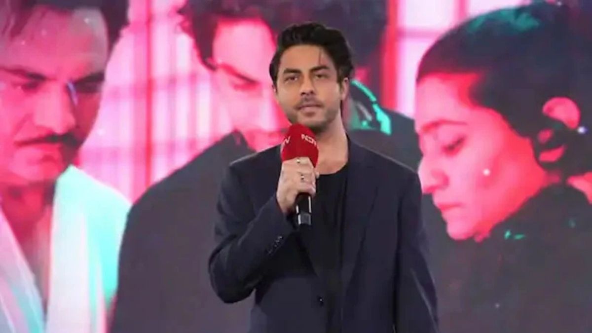 শাহরুখকে নয়, মা গৌরিকে প্রথম পুরস্কার উৎসর্গ করলেন আরিয়ান