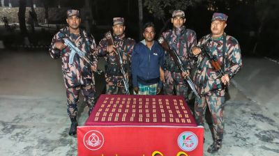 নওগাঁ সীমান্তে ৭৯০ ট্যাপেন্টাডল ট্যাবলেটসহ ১ চোরাকারবারী গ্রেপ্তার