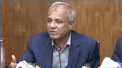 হাদির হত্যাকারী কোথায় আছে জানলে তো ধরেই ফেলতাম : স্বরাষ্ট্র উপদেষ্টা