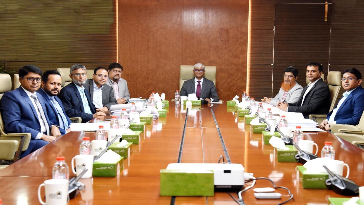 আল-আরাফাহ্ ইসলামী ব্যাংকের ৪৪৭তম পর্ষদ সভা অনুষ্ঠিত