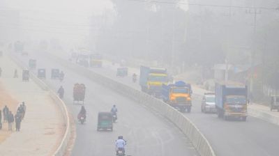 বগুড়ায় ঘন কুয়াশায় বিপর্যস্ত জনজীবন, মৌসুমের সর্বনিম্ন তাপমাত্রা