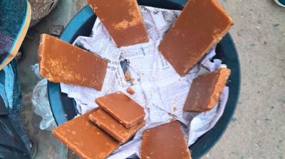 বোয়ালমারীতে ভেজাল খেজুর গুড়ে বাজার সয়লাব