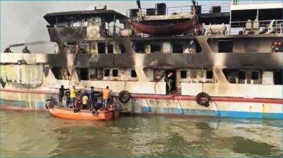 বেঁচে গেলেন সেন্টমার্টিনগামী ১৯৪ পর্যটক