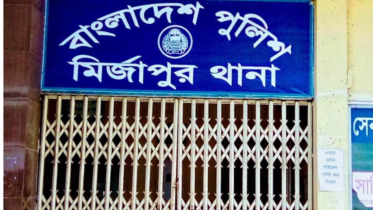 মির্জাপুরে বিদ্যালয়ের বারান্দায় বৃদ্ধের ঝুলন্ত মরদেহ উদ্ধার