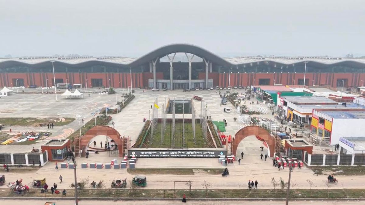 শেষ মুহূর্তের প্রস্তুতিতে ব্যস্ত ৩০তম ঢাকা আন্তর্জাতিক বাণিজ্য মেলা