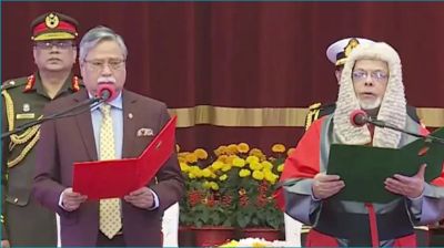 শপথ নিলেন প্রধান বিচারপতি জুবায়ের রহমান চৌধুরী