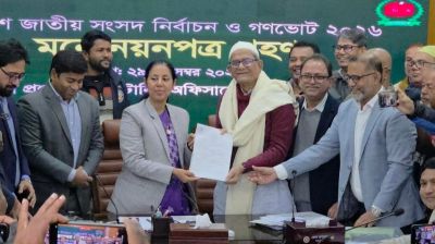 মনোনয়ন জমা দিয়ে তারেক রহমানকে কৃতজ্ঞতা জানালেন মির্জা ফখরুল