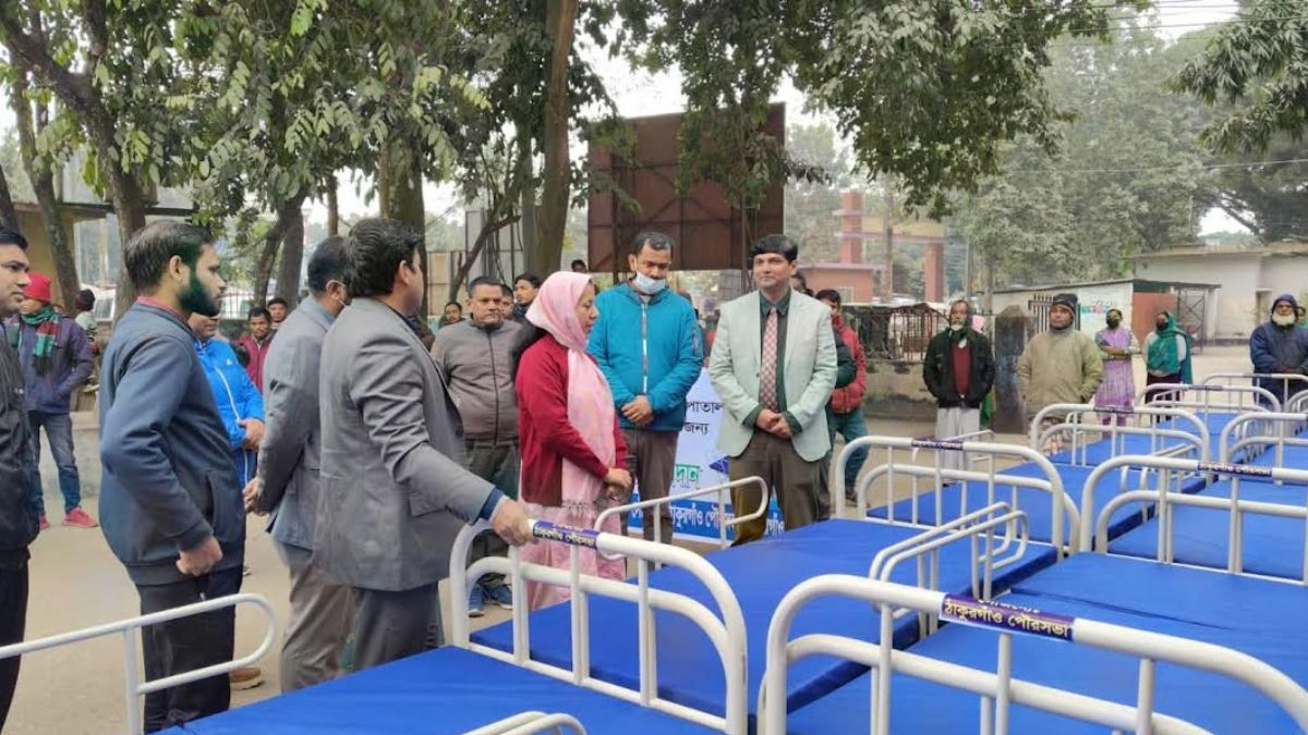 ঠাকুরগাঁওয়ে শিশু ওয়ার্ডে নতুন পেশেন্ট বেড প্রদান