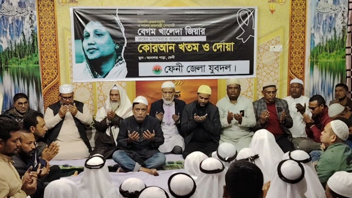 ‘আপসহীন কণ্ঠস্বর’ খালেদা জিয়ার বিদায়, সারাদেশে শোক ও শ্রদ্ধায় স্মরণ