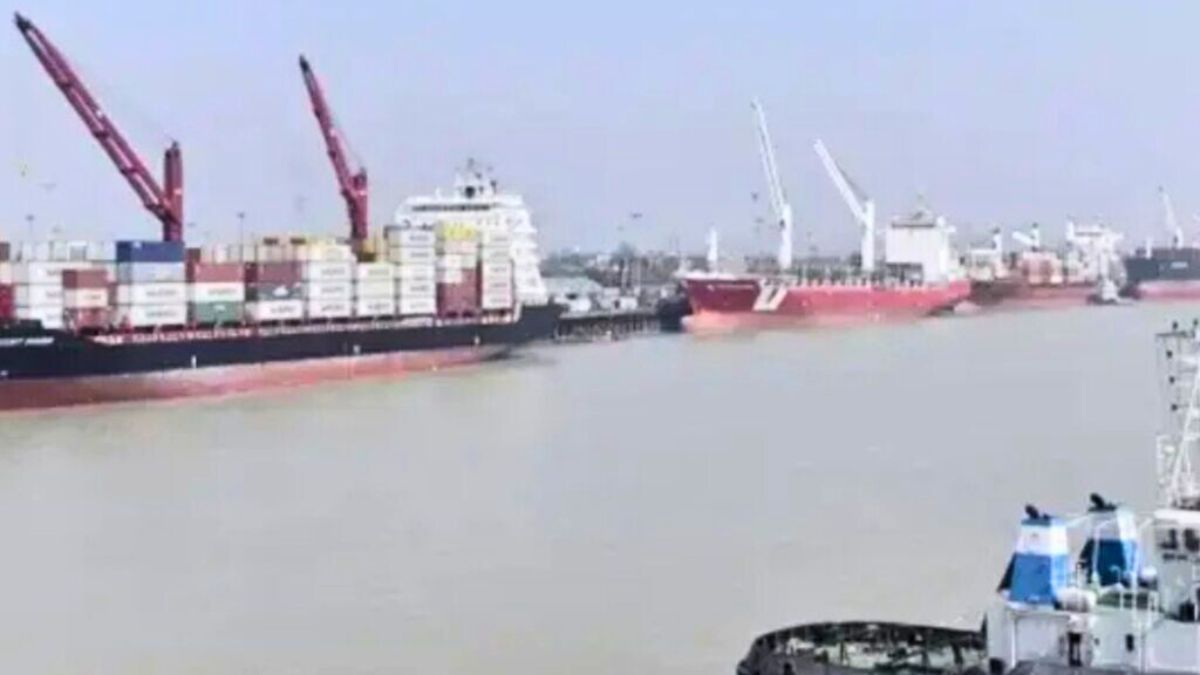 ১৮৪ কোটি টাকায় খানপুর বাল্ক টার্মিনাল নির্মাণ, সরকারের সিদ্ধান্তে নাগরিক উদ্বেগ