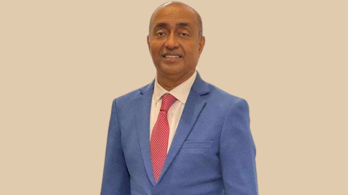 সাবেক অ্যাটর্নি জেনারেল আসাদুজ্জামানের আয় ৯৪ লাখ টাকা