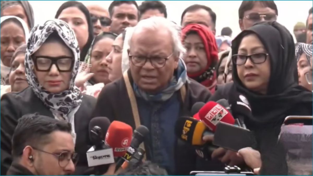 কারাগারে খালেদা জিয়াকে ইচ্ছাকৃতভাবে ভুল চিকিৎসা দেওয়া হয়েছে : রিজভী