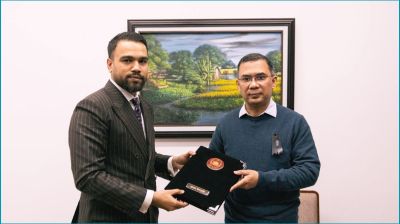 খালেদা জিয়ার মৃত্যুতে প্রধান উপদেষ্টার শোকবার্তা হস্তান্তর