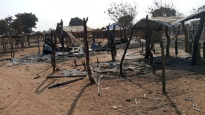 নাইজেরিয়ায় মার্কেটে বন্দুক হামলা ও অগ্নিসংযোগ, নিহত ৩০