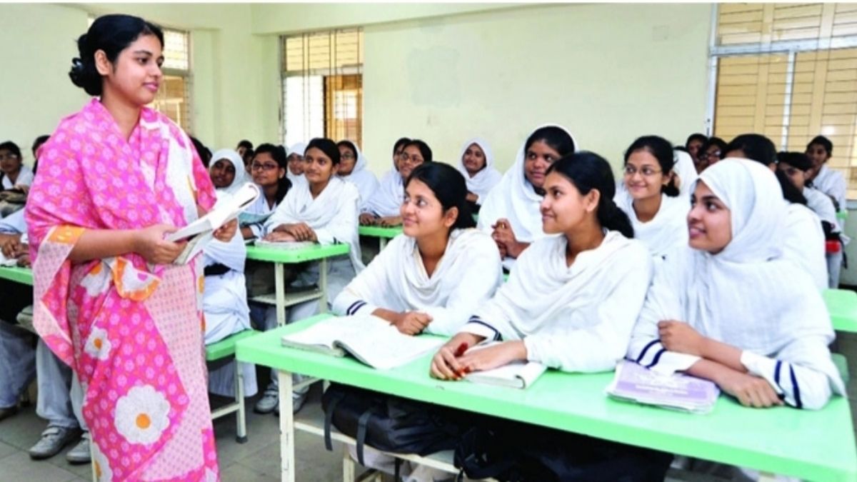 বছরে দুটি টানা ১৫ দিনের ছুটি চান প্রাথমিকের শিক্ষকরা