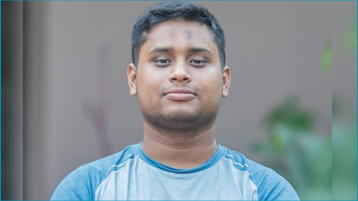 হাসনাত আবদুল্লাহর ফেসবুক প্রোফাইল ডিসেবল