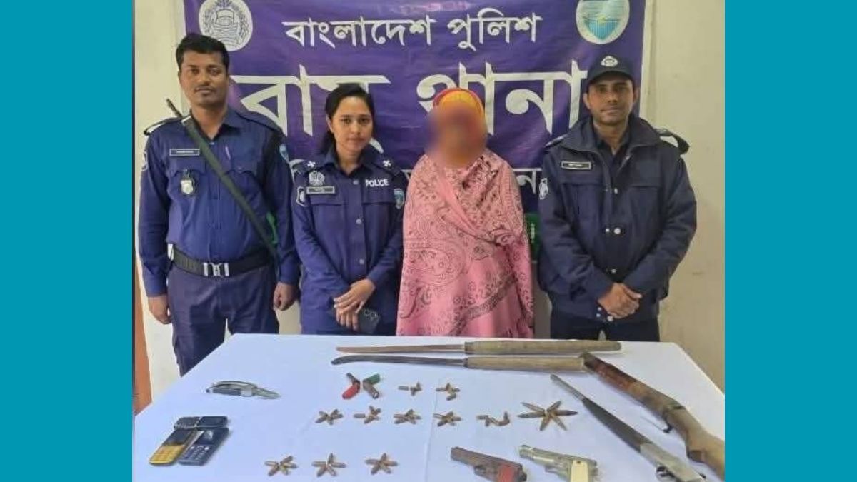 রামুতে সেনা-পুলিশের অভিযানে ডাকাত দলের সহযোগী নারী সদস্য গ্রেপ্তার
