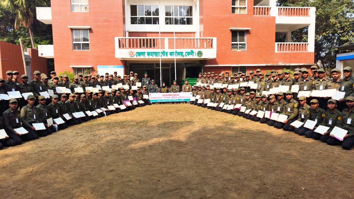 নির্বাচনে দায়িত্ব পালনে ৬০ লাখ ভিডিপি সদস্যের অস্ত্রসহ প্রশিক্ষণ