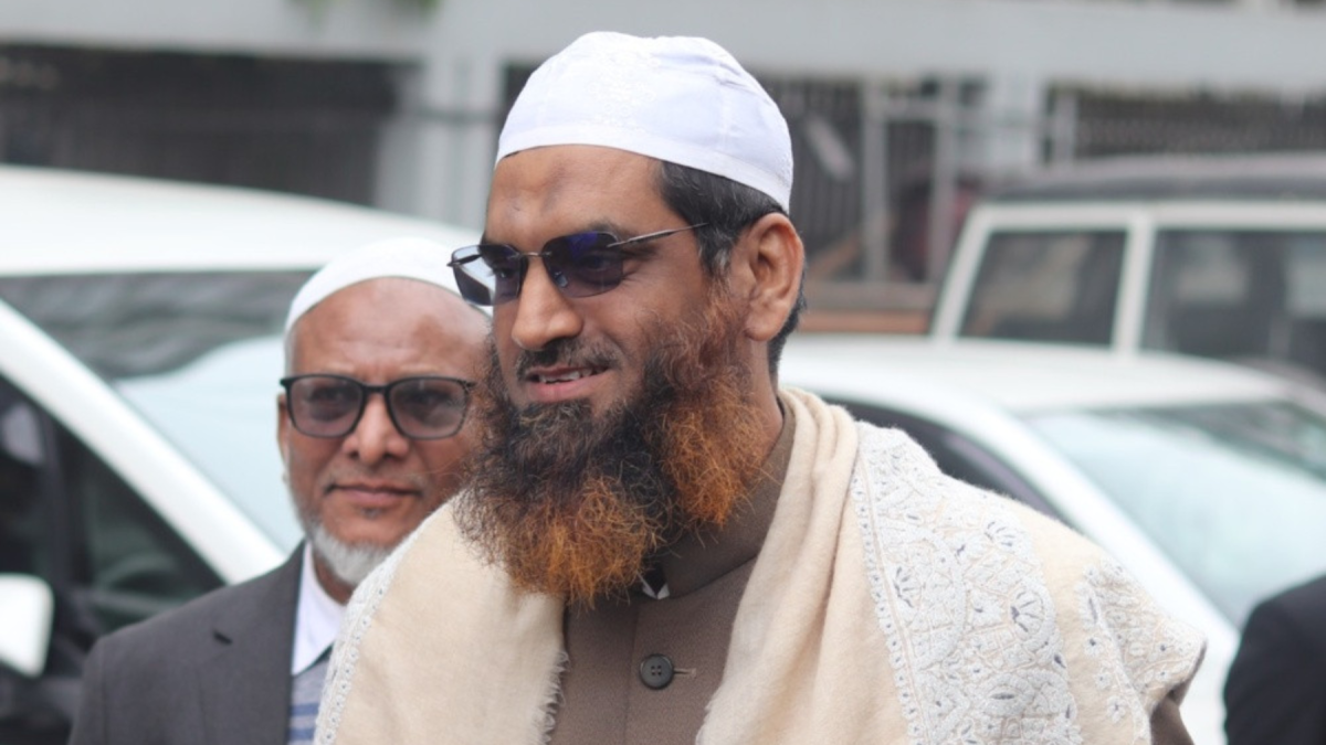 মামুনুল হককে কারণ দর্শানোর নোটিশ