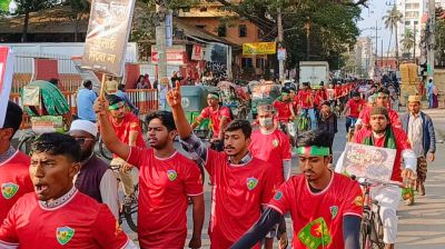 ওসমান হাদির বিচারের দাবিতে ফেনীতে সাইকেল র‍্যালি