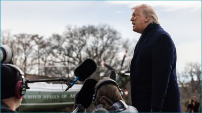 গ্রিনল্যান্ড ইস্যুতে যুক্তরাজ্য-ফ্রান্স-জার্মানির ওপর শুল্ক বসালেন ট্রাম্প