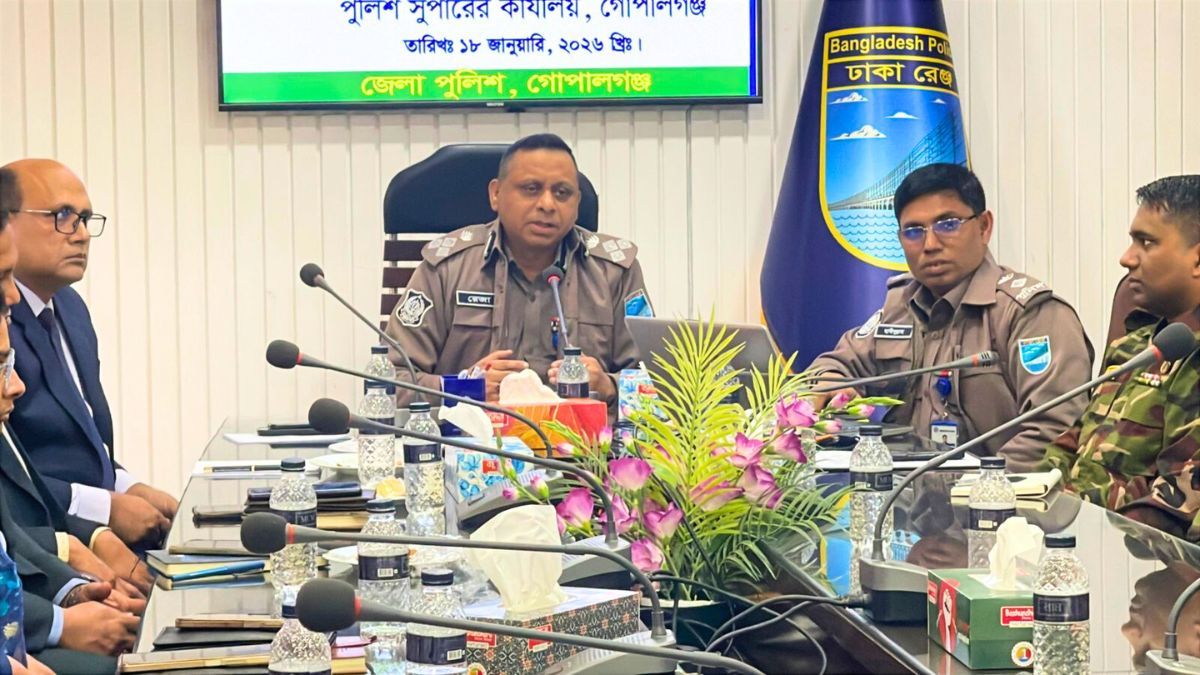 নিরপেক্ষ নির্বাচনের অঙ্গীকার ডিআইজি রেজাউল করিমের