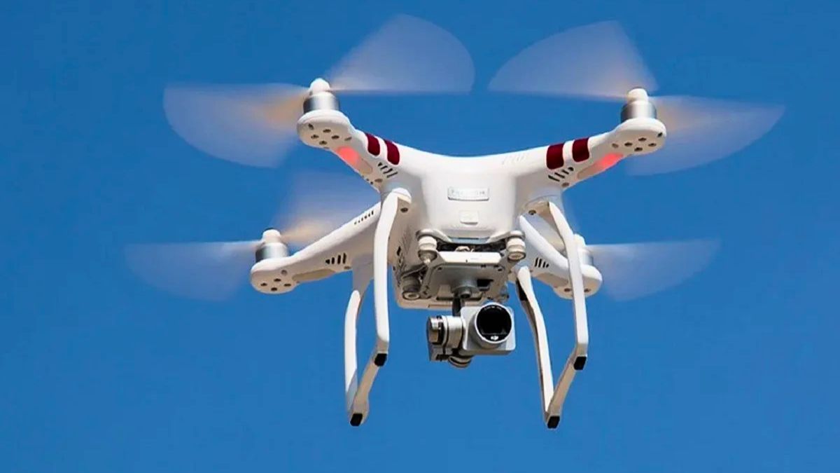 লোহাগাড়ায় অনুমোদন ছাড়া ড্রোন ওড়ানো নিষিদ্ধ করল প্রশাসন
