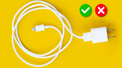 নকল চার্জারের ভিড়ে আসলটি চিনবেন কীভাবে?