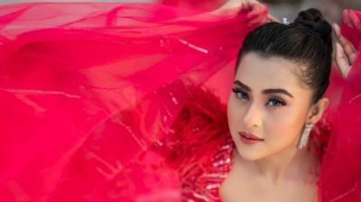 মেয়েরাই মেয়েদের নিয়ে বেশি ট্রল করছে : বুবলী