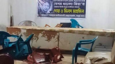 নারায়ণগঞ্জে স্বেচ্ছাসেবক দলের কার্যালয়ে সন্ত্রাসী হামলা, গুলিবর্ষণ